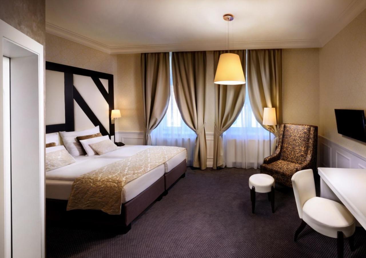 Grand Hotel Stary Smokovec Vysoke Tatry Luaran gambar