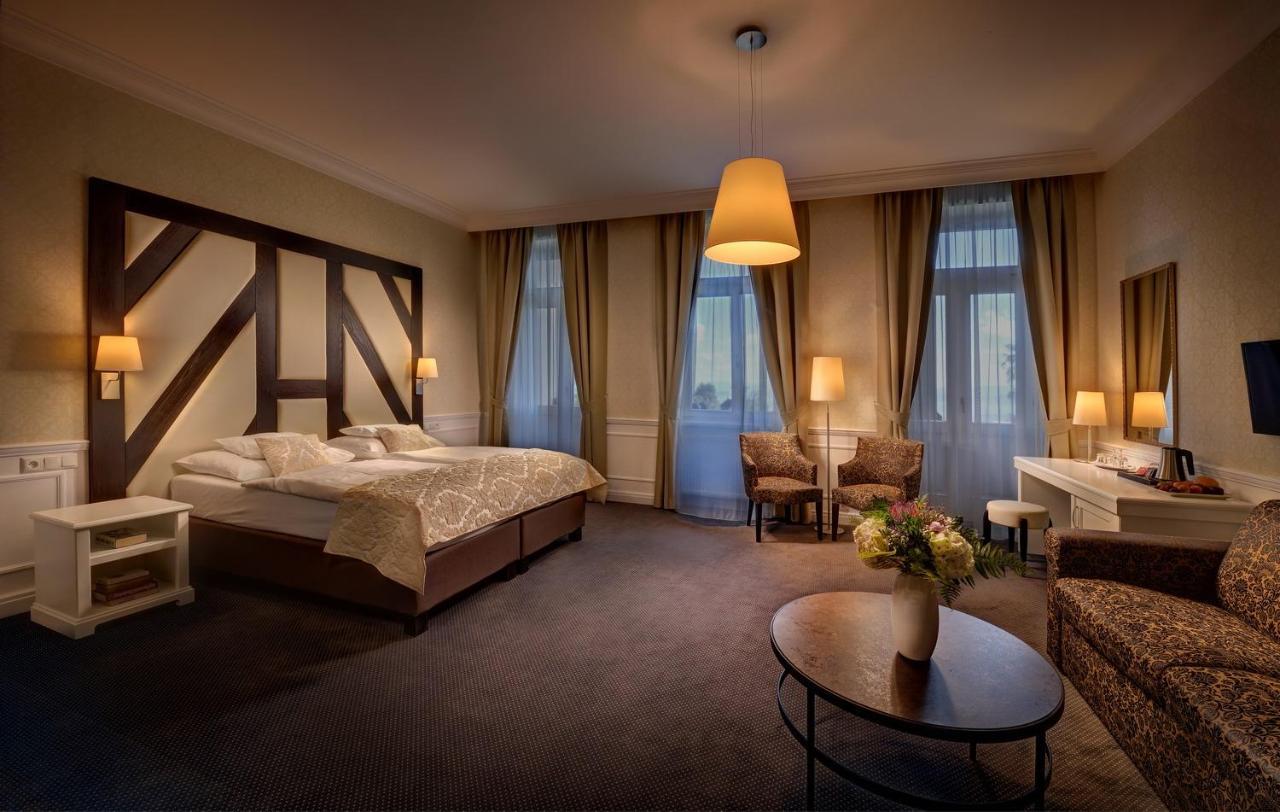 Grand Hotel Stary Smokovec Vysoke Tatry Luaran gambar